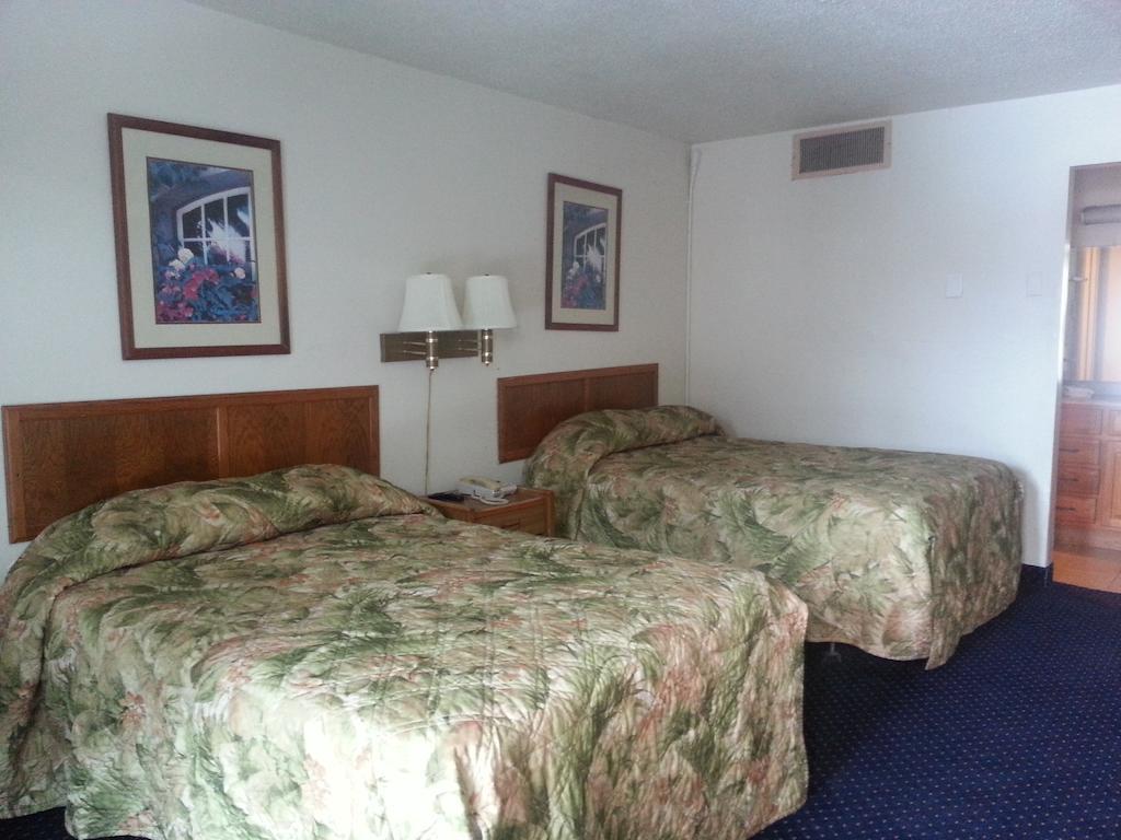 America'S Best Inn & Suites Clarksville Clarksville (Clark County) Zimmer foto